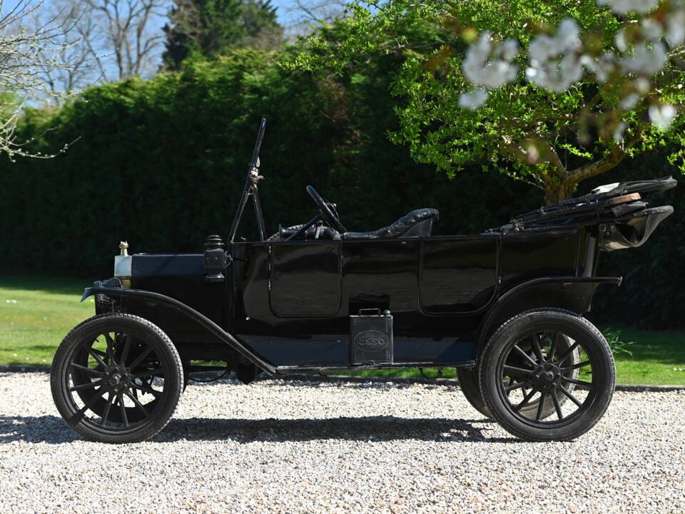 Bild 2/20 von Ford Model T Touring (1914)