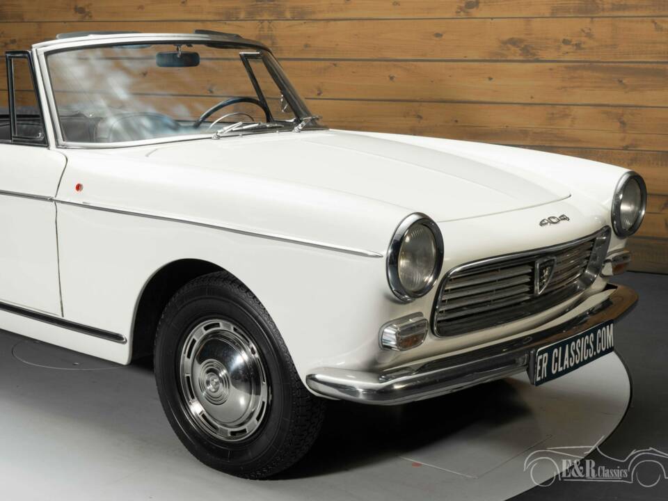 Bild 4/8 von Peugeot 404 Convertible (1966)