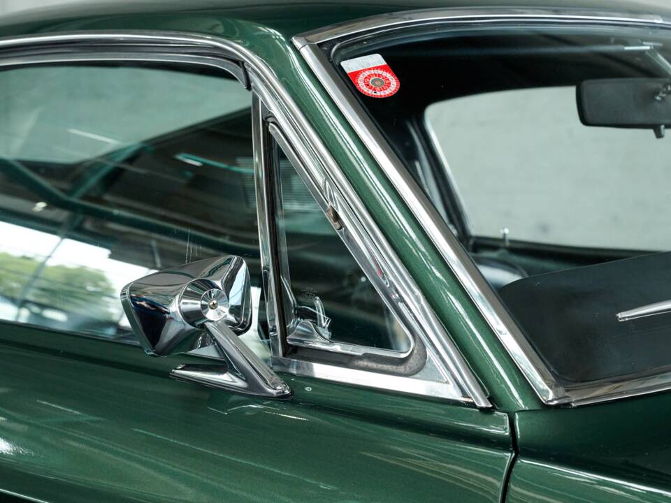 Image 30/50 of Ford Mustang 390 GTA (1967)