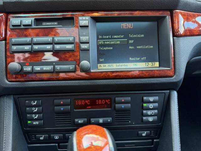 Bild 15/31 von ALPINA B10 V8 (2000)