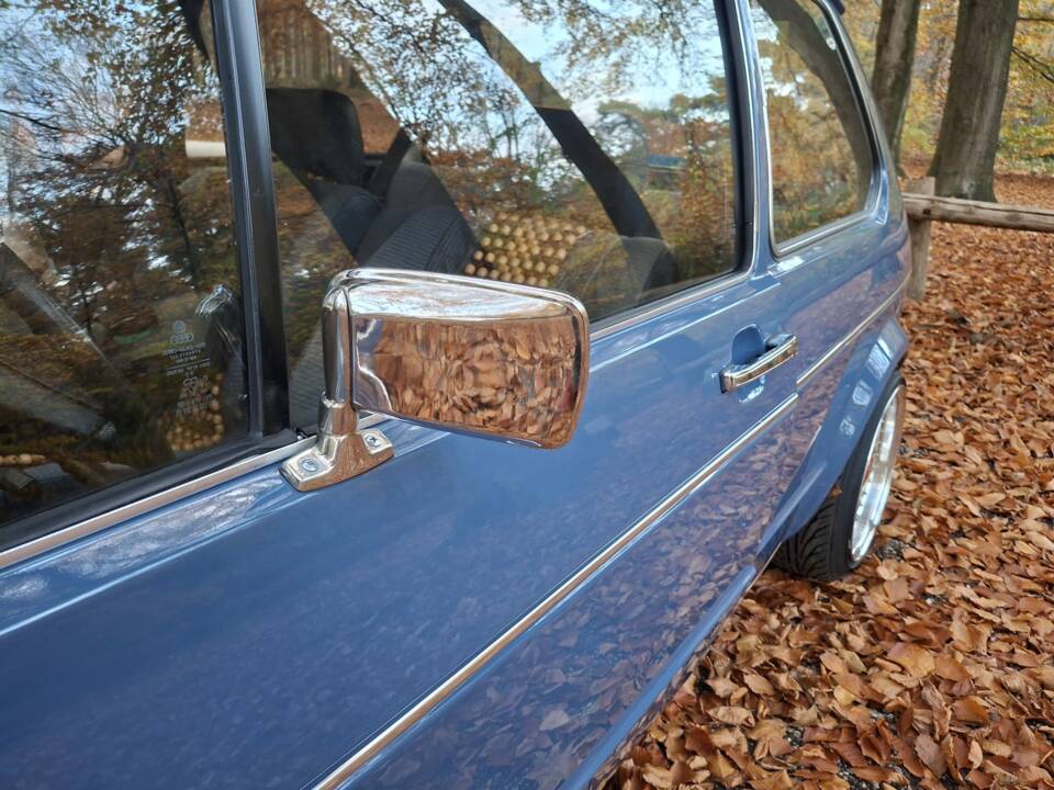 Image 18/36 de Volkswagen Golf I 1.6 GLS (1981)