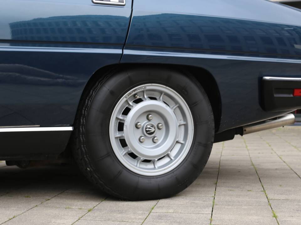Bild 22/36 von Maserati Quattroporte 4900 (1984)
