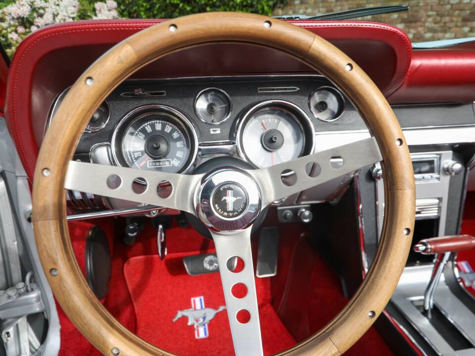 Immagine 22/50 di Ford Mustang GT (1968)