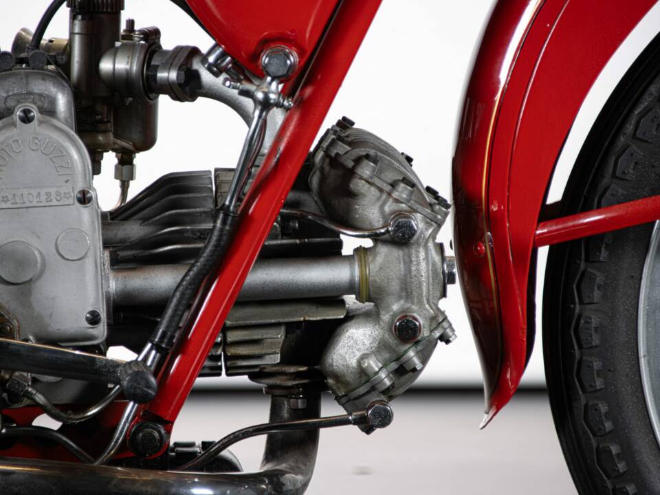 Bild 41/50 von Moto Guzzi Airone Sport (1954)