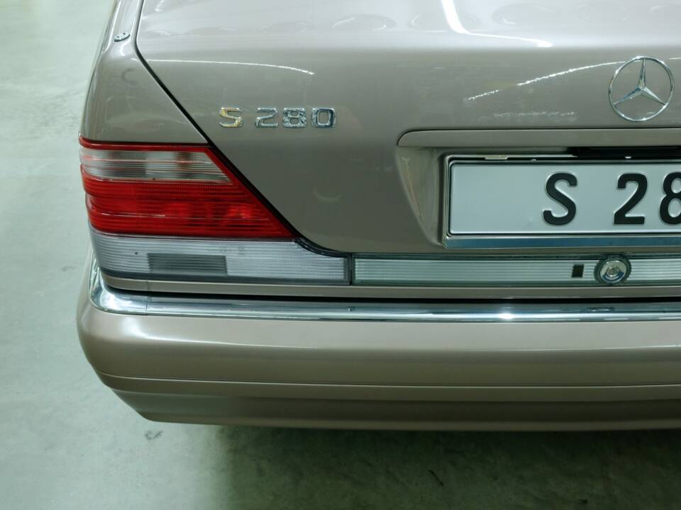 Bild 13/50 von Mercedes-Benz S 280 (1994)