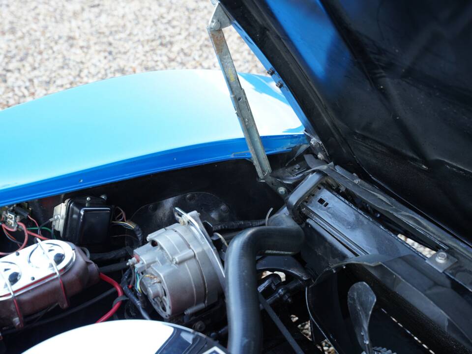 Image 35/50 of Chevrolet Corvette Stingray (1968)