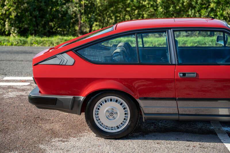 Bild 9/49 von Alfa Romeo GTV6 Autodelta (1983)