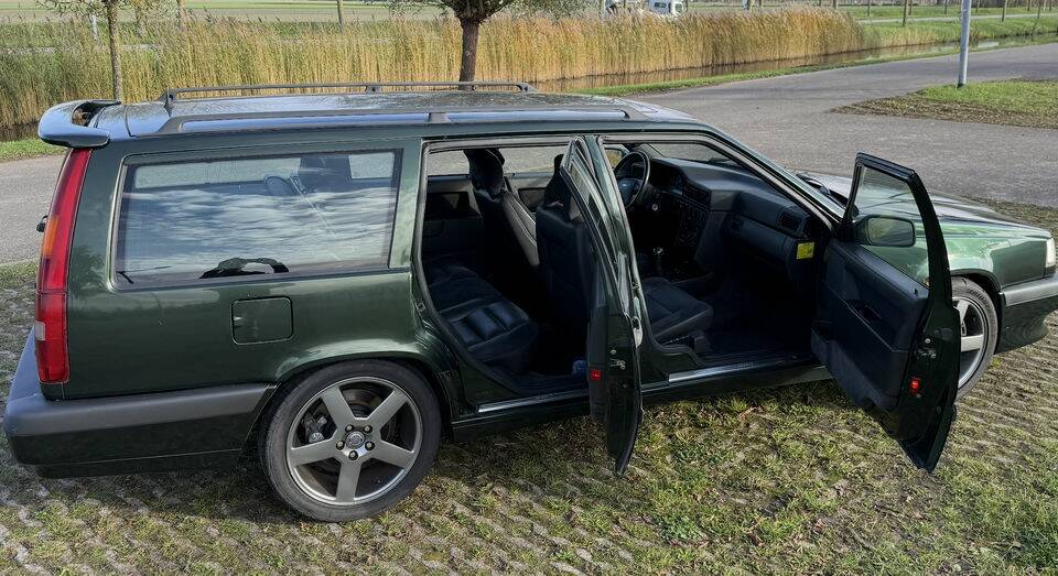 Imagen 5/8 de Volvo 850 T-5R (1995)