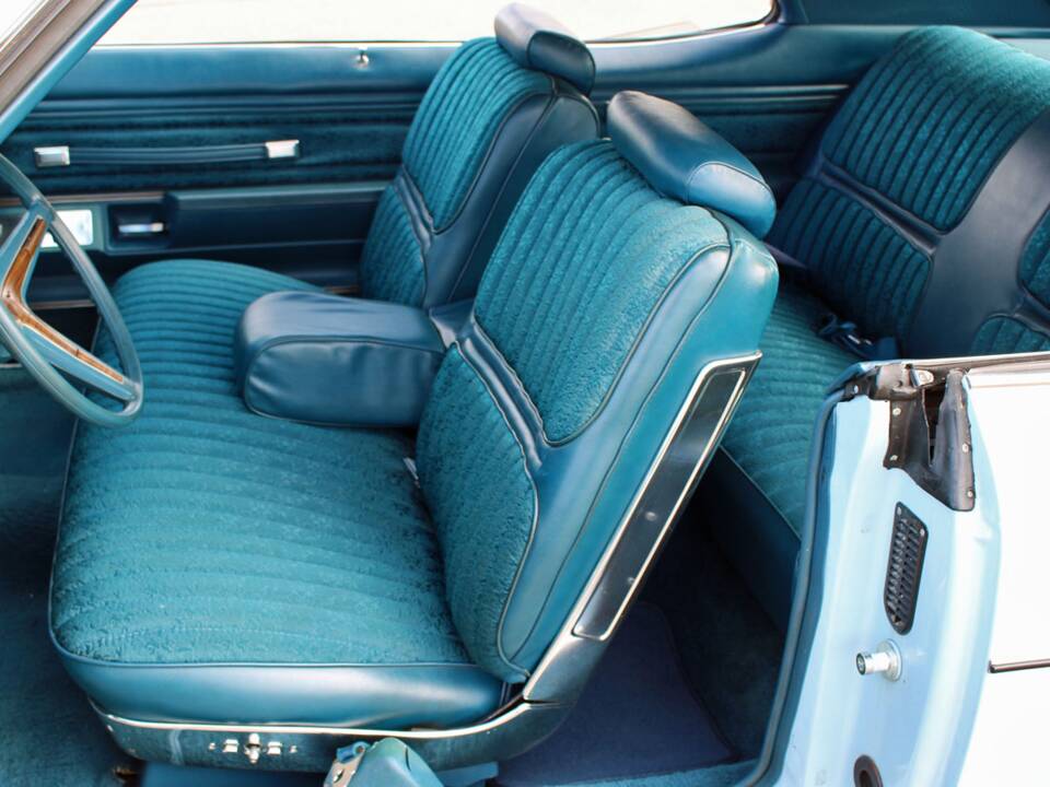 Bild 19/30 von Pontiac Grand Ville (1972)