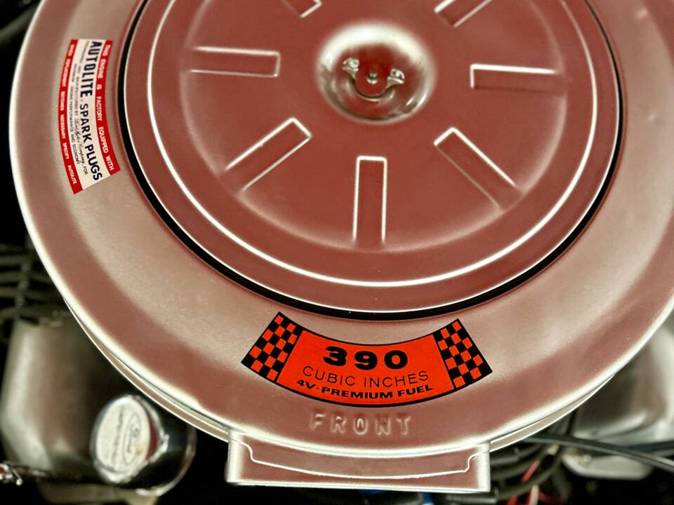 Immagine 11/32 di Ford Thunderbird (1962)