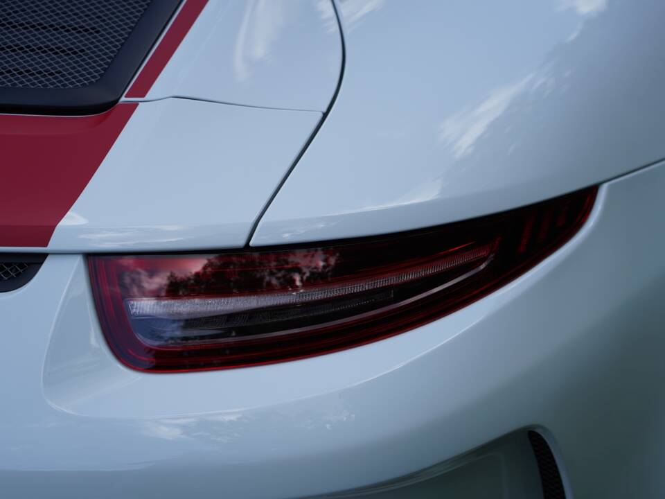 Image 10/24 de Porsche 911 R (2016)