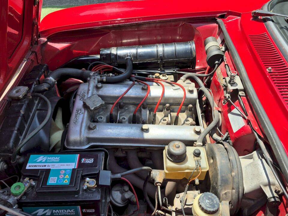 Afbeelding 52/63 van Alfa Romeo Giulia GT 1300 Junior (1971)