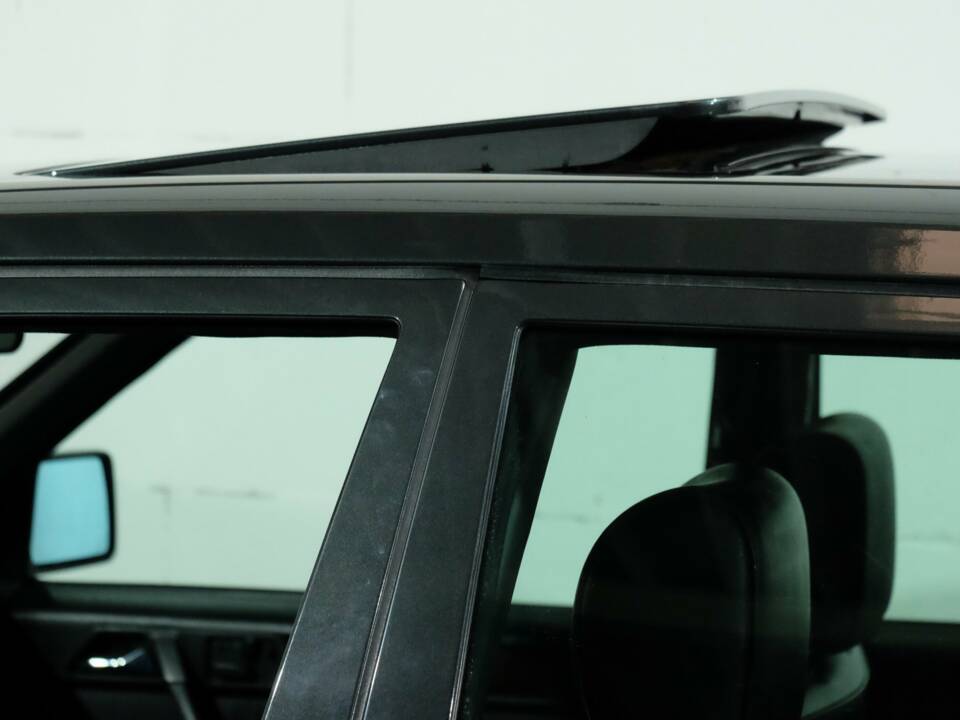 Bild 33/40 von Mercedes-Benz E 500 (1993)