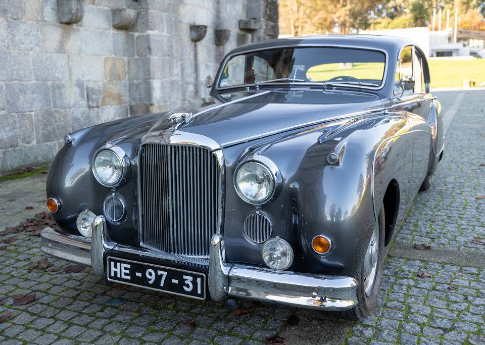 Bild 3/8 von Jaguar Mk IX (1960)