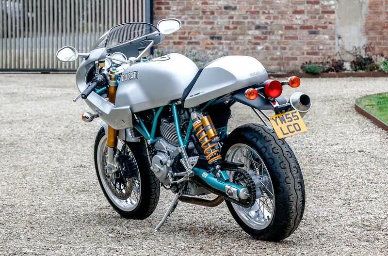 Immagine 2/19 di Ducati Paul Smart 1000 LE (2006)