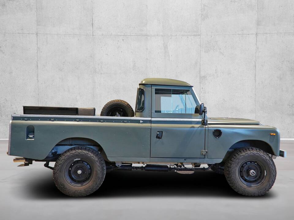 Bild 6/49 von Land Rover 109 (1982)
