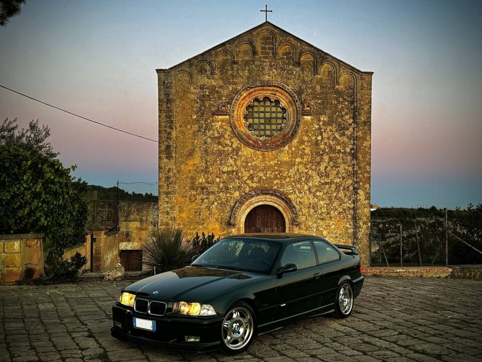 Immagine 82/82 di BMW M3 GT (1995)