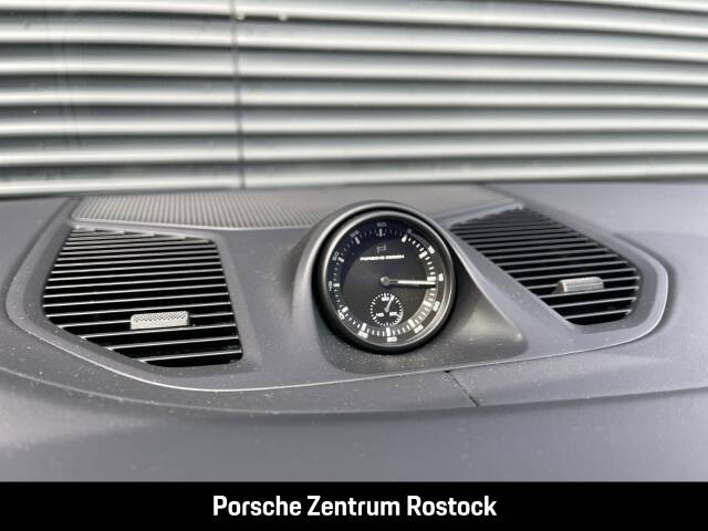 Bild 25/31 von Porsche Cayenne Coupé E-Hybrid (2025)