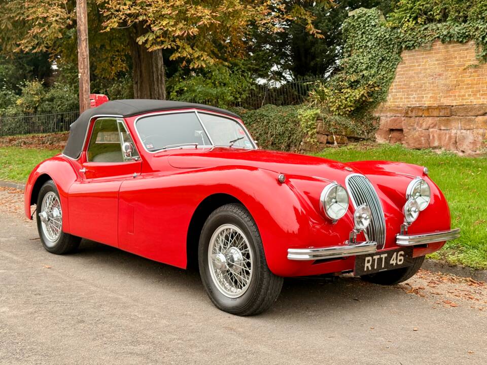 Image 1/22 de Jaguar XK 120 OTS (1954)