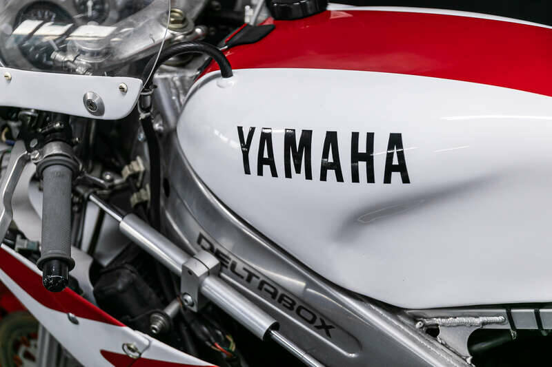 Image 4/28 of Yamaha DUMMY (1988)