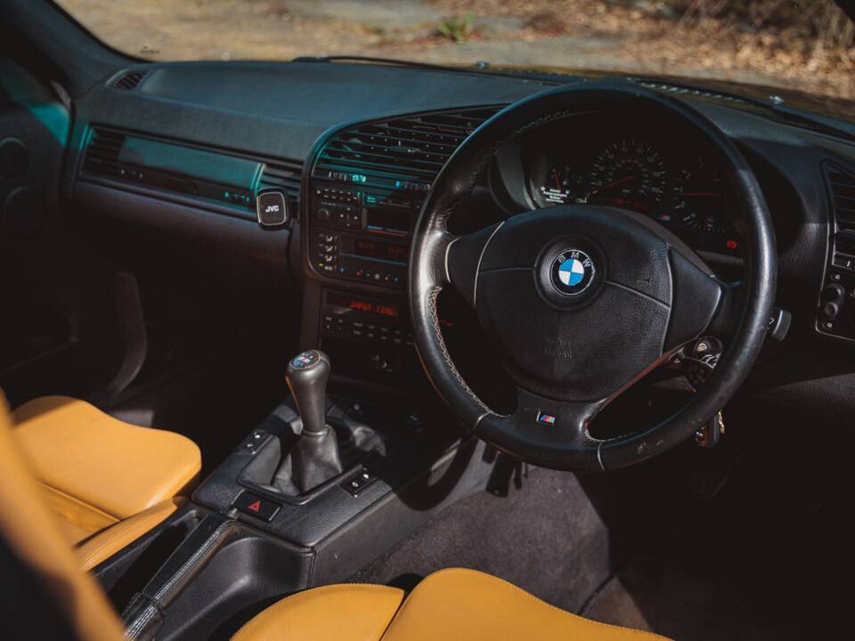 Immagine 4/37 di BMW M3 (1997)