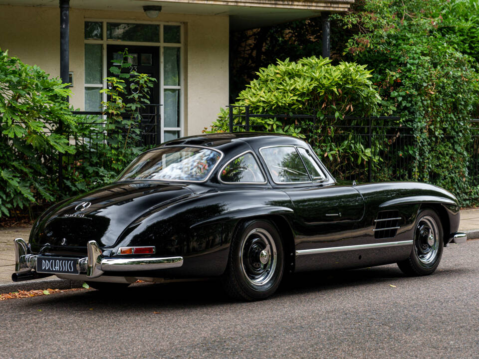 Immagine 4/32 di Mercedes-Benz 300 SL &quot;Gullwing&quot; (1955)