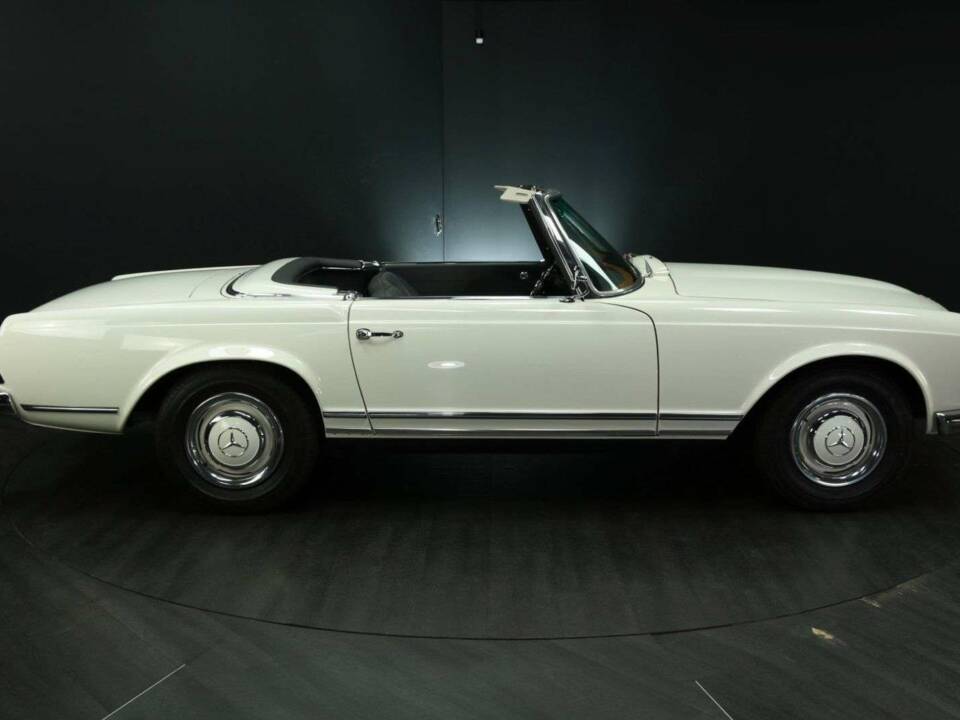 Bild 6/50 von Mercedes-Benz 230 SL (1967)
