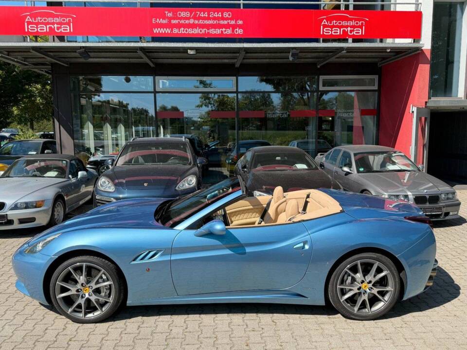 Immagine 1/42 di Ferrari California (2011)