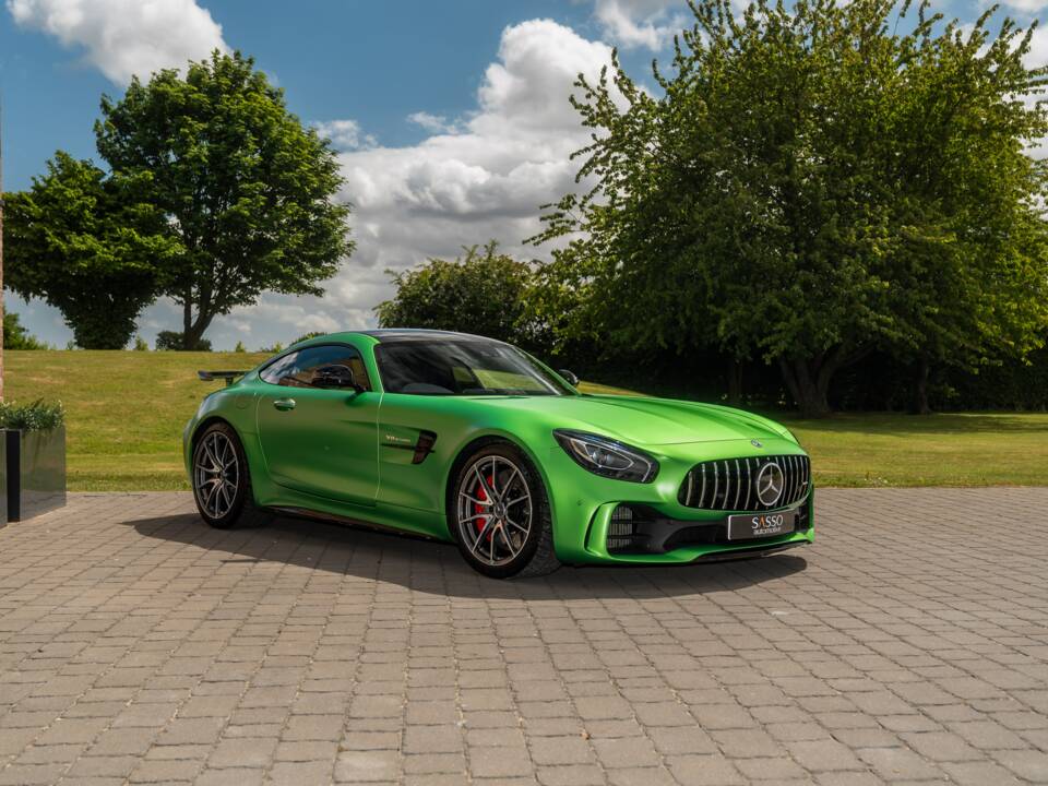 Image 5/67 of Mercedes-AMG GT-R (2018)