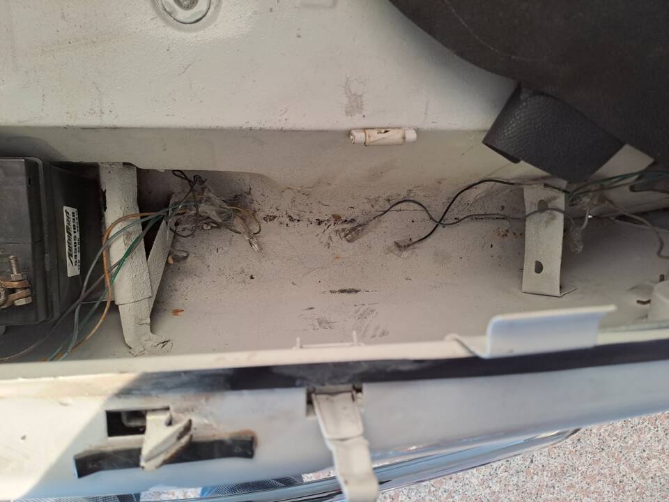 Bild 10/18 von FIAT 500 L (1972)