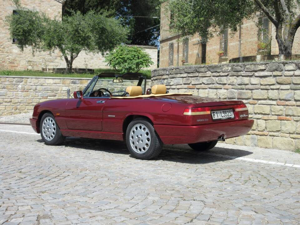 Image 9/26 of Alfa Romeo 2.0 Spider (1990)