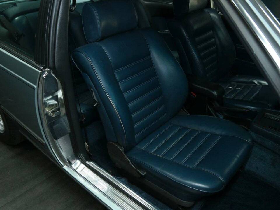 Bild 25/49 von BMW 633 CSi A (1980)