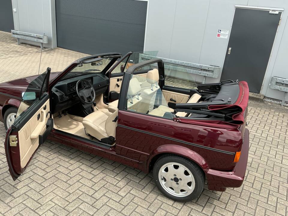 Bild 7/18 von Volkswagen Golf I Cabrio 1.8 (1993)