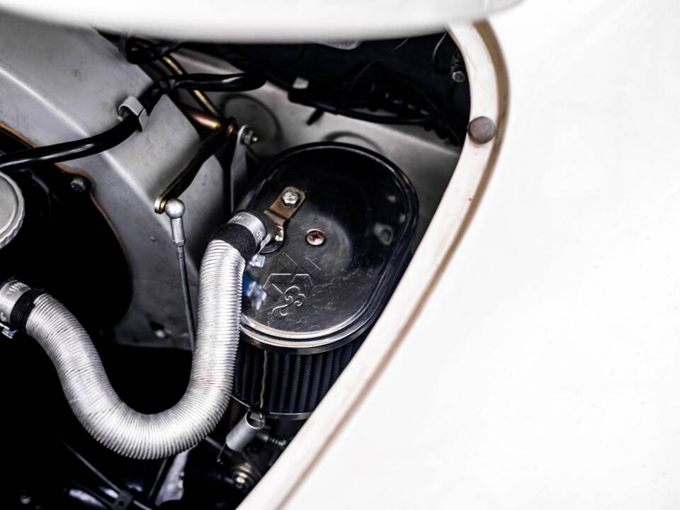 Immagine 42/50 di Porsche 356 C 1600 (1964)