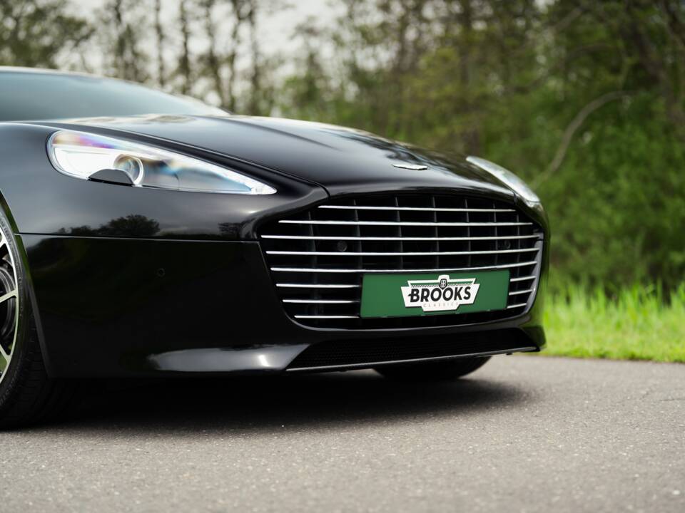 Immagine 2/31 di Aston Martin Rapide S (2014)