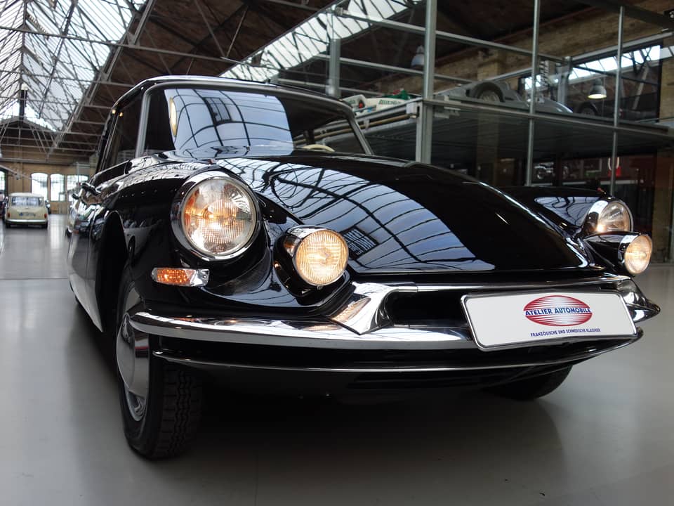 Image 5/30 of Citroën DS 19 (1959)