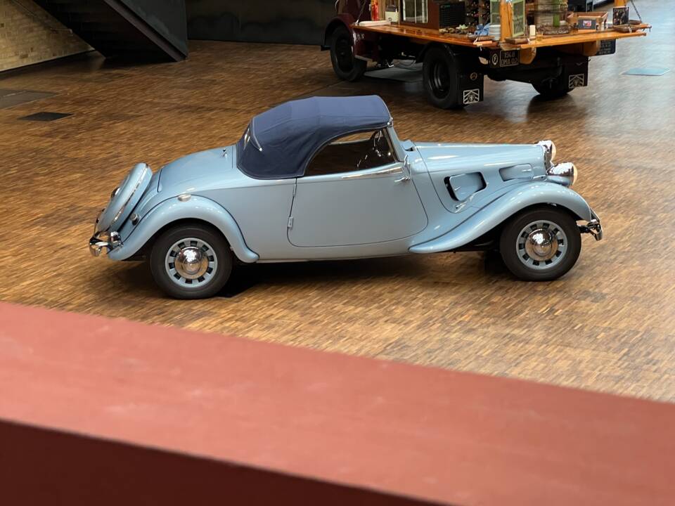 Image 15/39 de Citroën Traction Avant 11 BL Légère (1939)