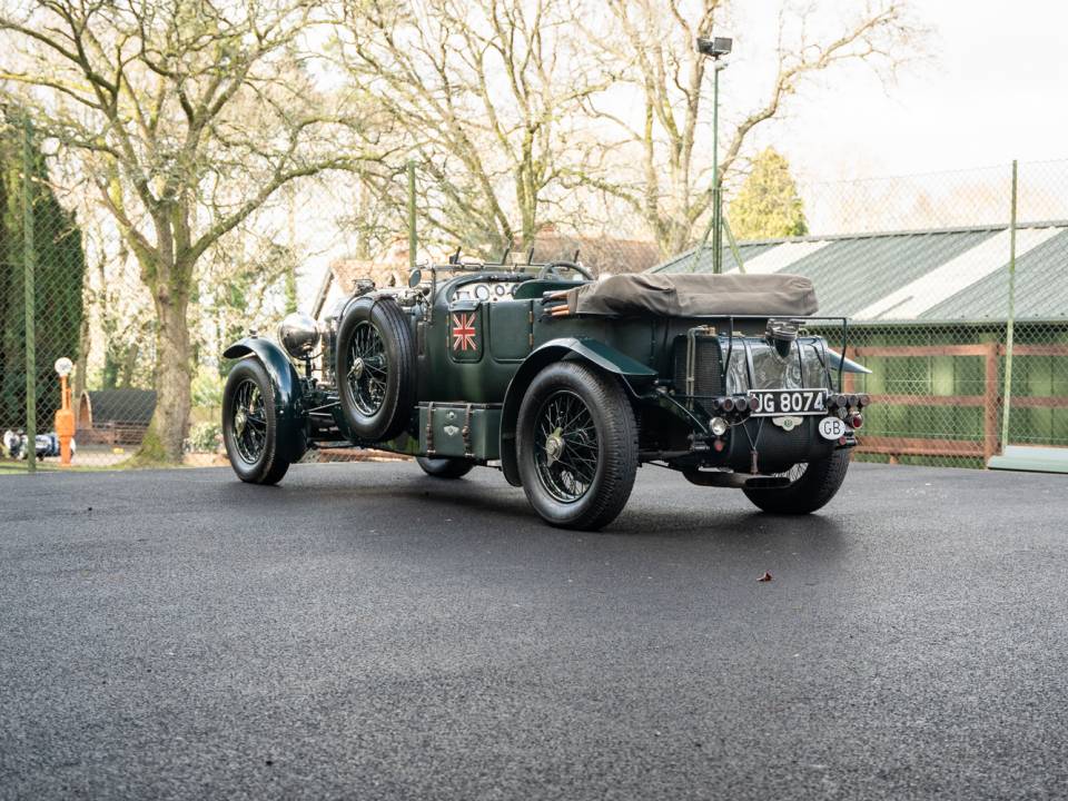 Image 23/39 of Bentley 6 1&#x2F;2 Liter Speed Eight Special (1935)
