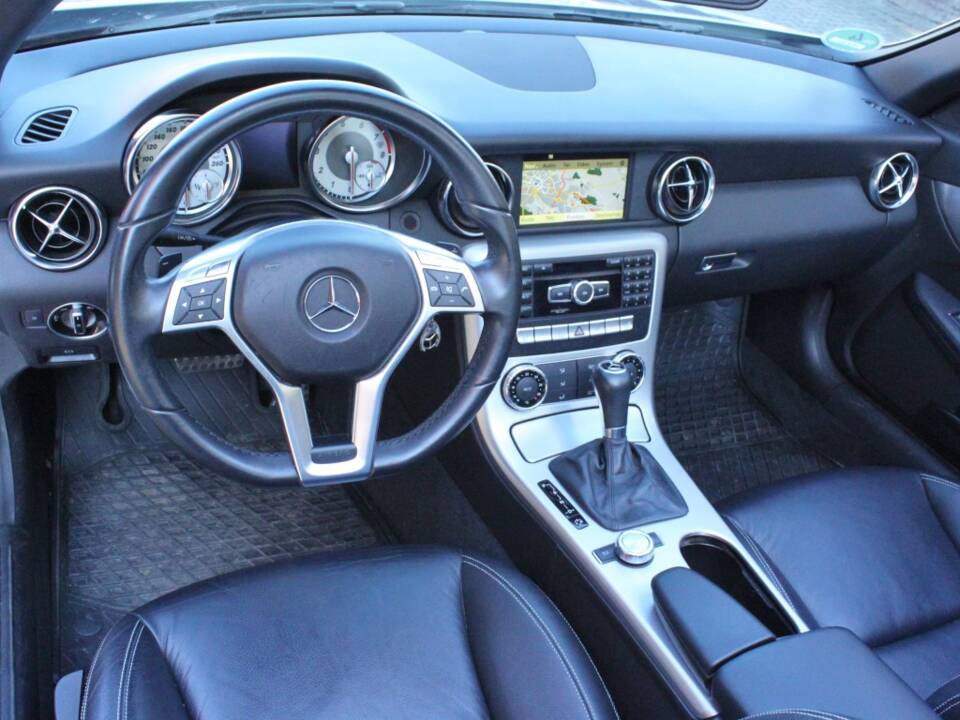 Immagine 9/20 di Mercedes-Benz SLK 200 (2012)