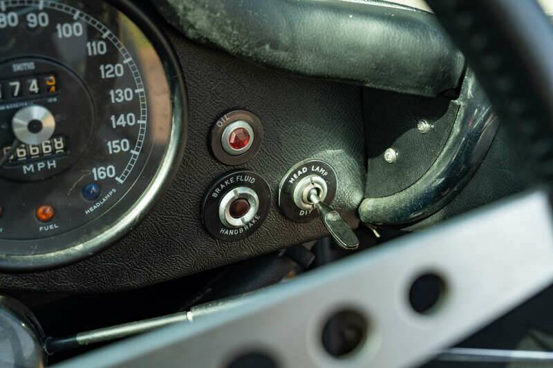 Afbeelding 40/50 van Jaguar E-Type V12 (2+2) (1973)