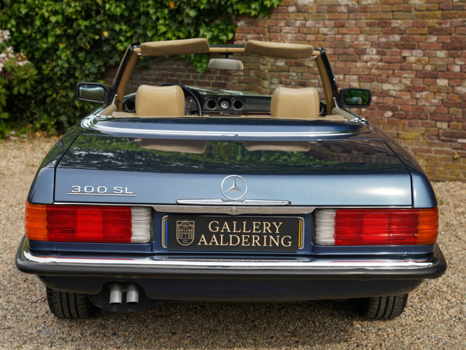Immagine 6/50 di Mercedes-Benz 300 SL (1986)