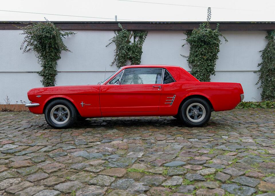 Bild 8/8 von Ford Mustang 289 (1966)