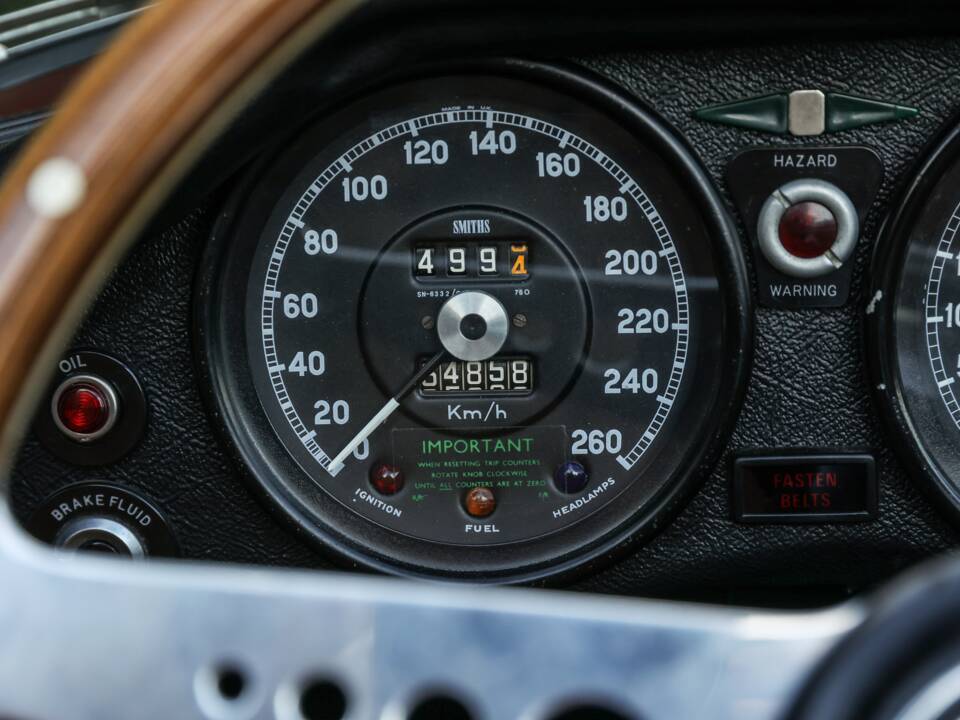 Bild 22/31 von Jaguar E-Type V12 (1974)