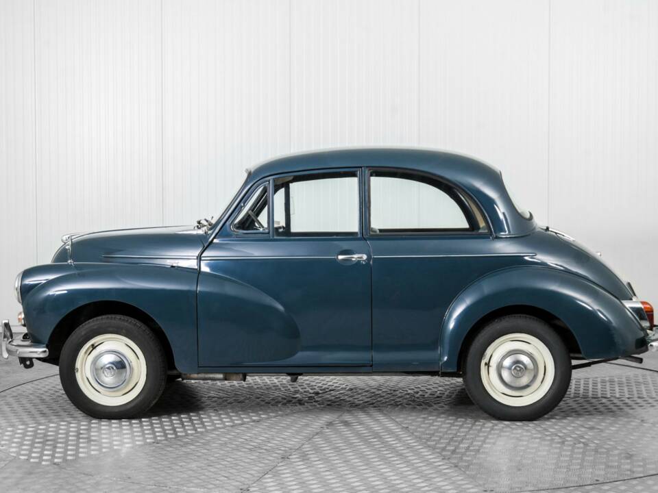 Image 9/50 of Morris Minor 1000 (1967)