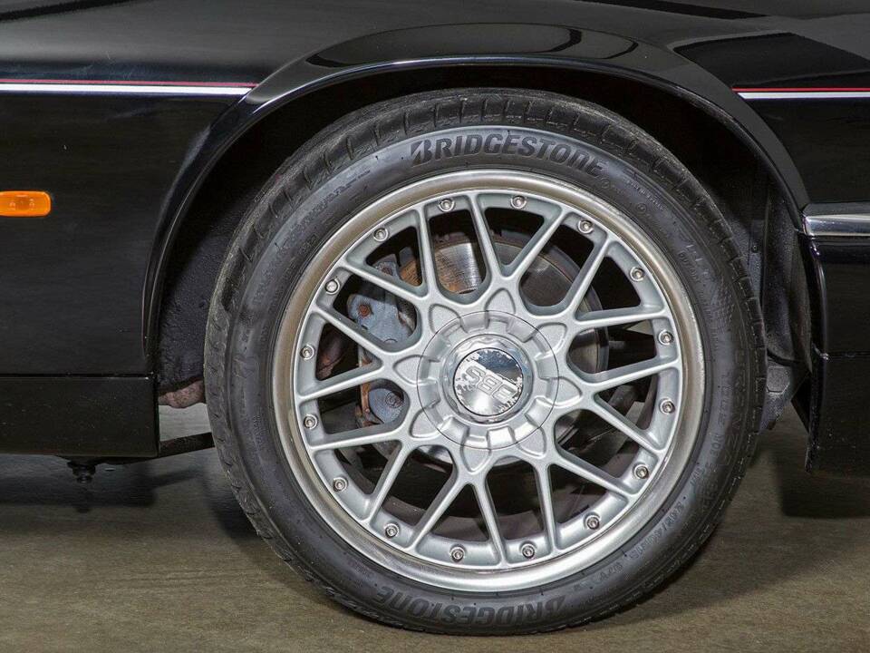 Bild 31/31 von Jaguar XJS 6.0 (1995)
