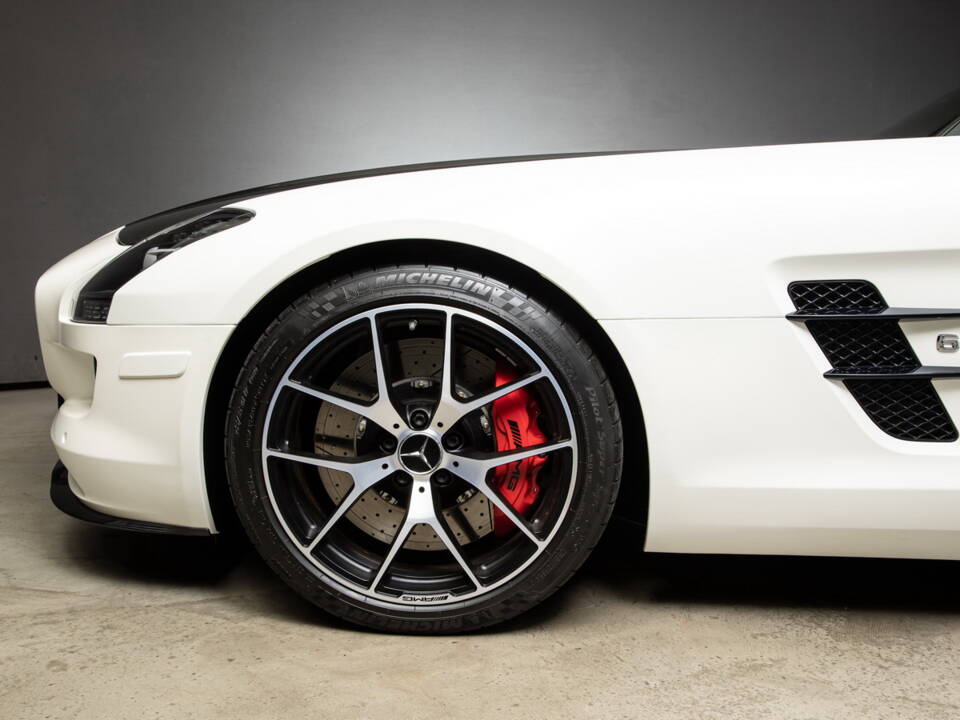 Bild 15/26 von Mercedes-Benz SLS AMG GT Roadster &quot;Final Edition&quot; (2014)