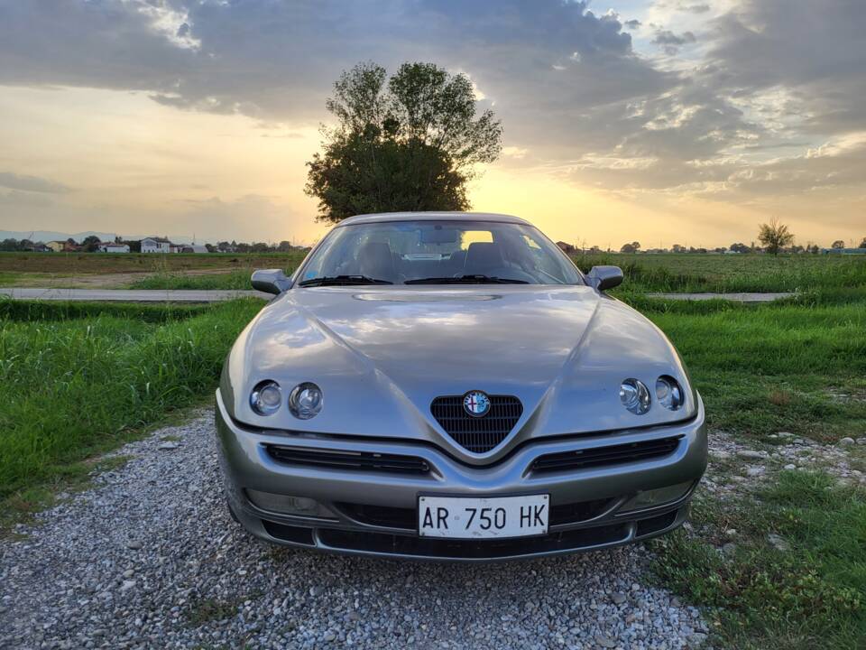 Bild 10/52 von Alfa Romeo GTV 2.0 V6 Turbo (1995)