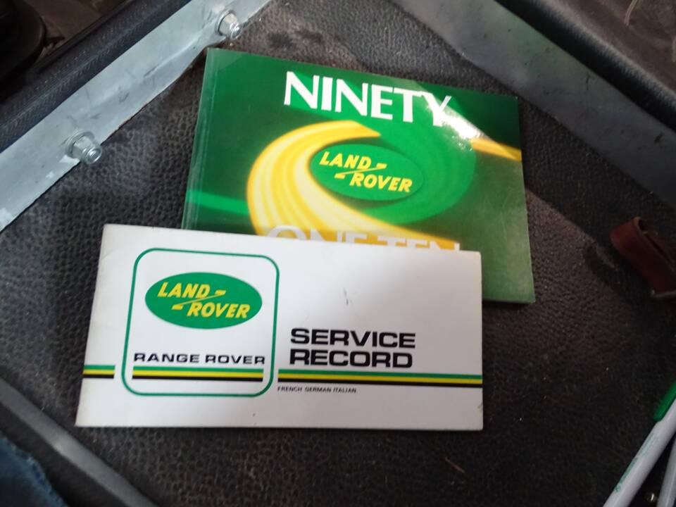 Image 24/24 of Land Rover 110 (1986)