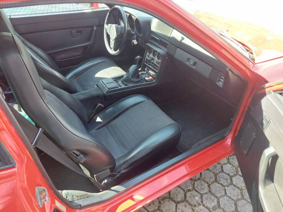 Image 17/17 de Porsche 944 (1984)