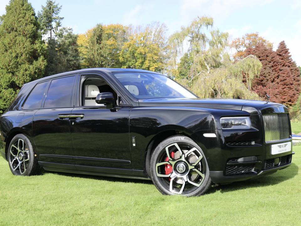 Image 1/100 of Rolls-Royce Cullinan Black Badge (2021)